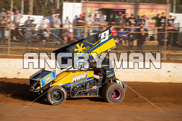 sprintcar 9 t9 chris johns - 21 - Carrick - 20th Feb 2016-4