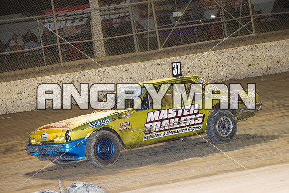 modified 37 T37 LUKE WILLIAMS - 15 - Latrobe - 16th Jan 2016-6