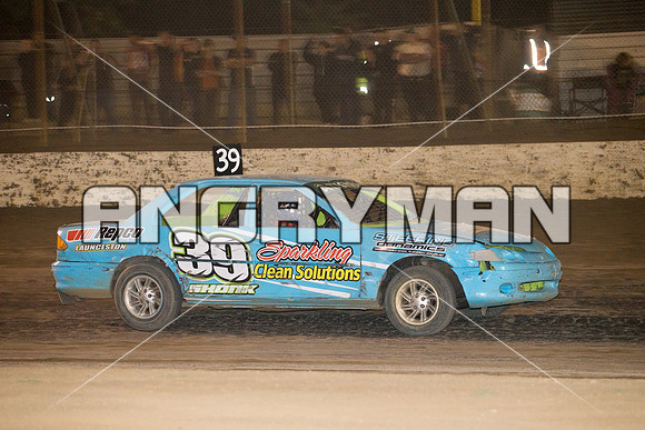 street stock 39 t39 - 16 - Latrobe - 23rd Jan 2016 - Grand National-4