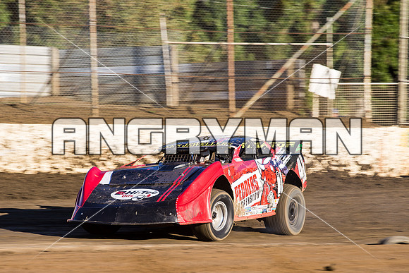 super sedan 41 t41 adam beechey - 23 - Hobart - 5th March 2016