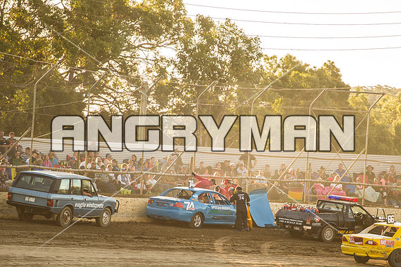 street stock 74 t74 - 9 - Latrobe - 27th Dec 2015