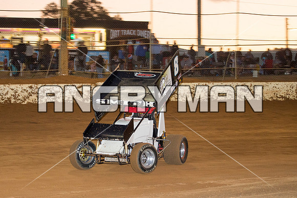 sprintcar 8 t8 Curt Smith - 21 - Carrick - 20th Feb 2016-5