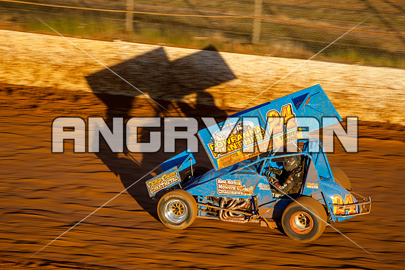 sprintcar 24 t24 brad whitchurch - 11 - Carrick Practice Session - 20th December 2014-21
