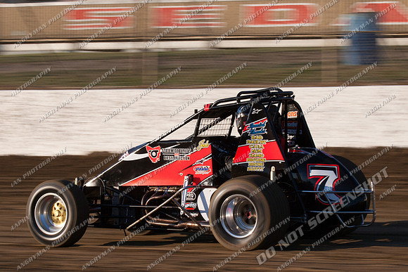 wingless 7 t07 padman - 4 - Latrobe 22nd Oct 2011