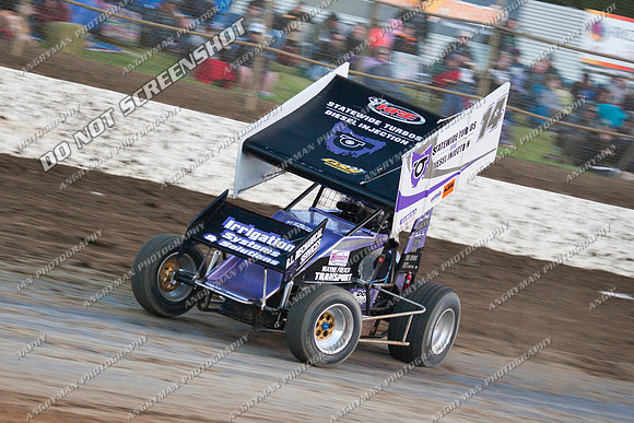 sprintcar 14 t14 mark house - 9 - Latrobe 4th December 2011 - Wyllie Tiles Fireworks-3