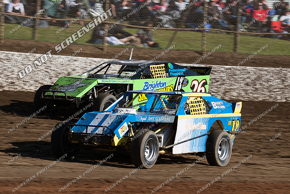amca 13 t13 - 9 - Latrobe 4th December 2011 - Wyllie Tiles Fireworks
