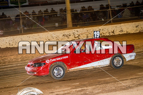Street Stock 19 T19 - 28 - Carrick - 27th March 2016-6