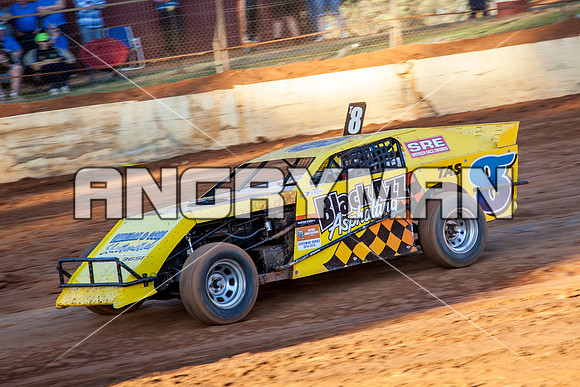 AMCA 8 T8 - 12 - Carrick - 26th Dec 2014-12