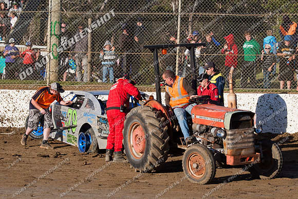 amca 79 t79 - 9 - Latrobe 4th December 2011 - Wyllie Tiles Fireworks-5
