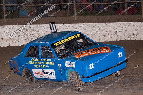 junior 11 t11 - 9 - Latrobe 4th December 2011 - Wyllie Tiles Fireworks-3