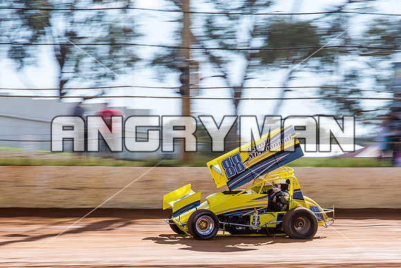 sprintcar 88 t88 Scott Bissett - 1 - Carrick Practice Day - 20th Sep 2014-12