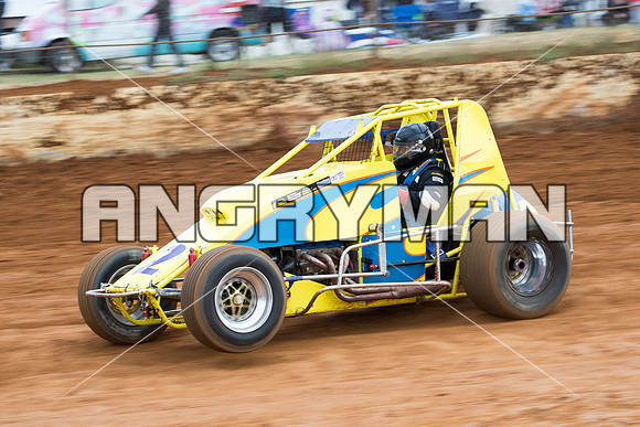 wingless 2 t2 - 6 - Carrick - 8th Nov 2014-5