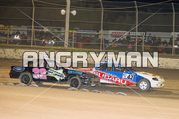 Street Stock 42 T42 - 30 - Latrobe - 9th April 2016-9