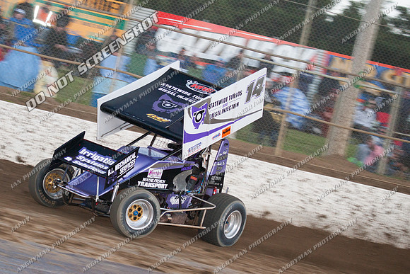 sprintcar 14 t14 mark house - 9 - Latrobe 4th December 2011 - Wyllie Tiles Fireworks-5