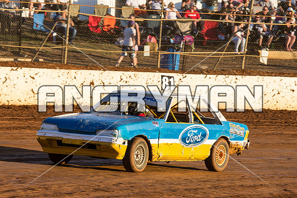 Street Stock 81 T81 - 25 - Carrick - 13th March 2016