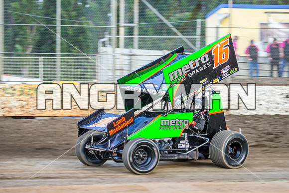 sprintcar 16 t16 Adam Alexander - 7 - Hobart - 22nd Nov 2014-3