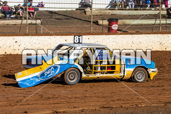 Street Stock 81 T81 - 31 - Carrick - 23rd April 2016-3