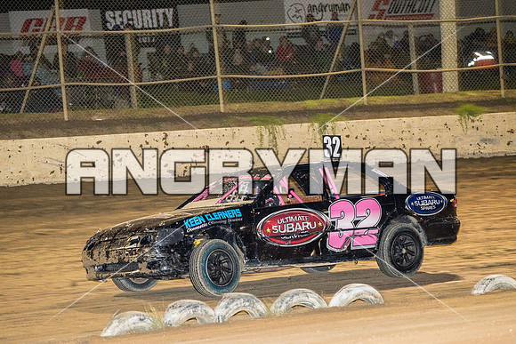 Street Stock 32 T32 - 30 - Latrobe - 9th April 2016-3