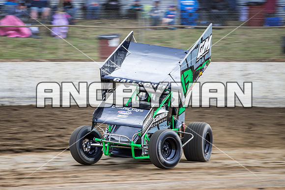 sprintcar 13 T13 Chris Gallagher - 9 - Latrobe - 6th December 2014-4
