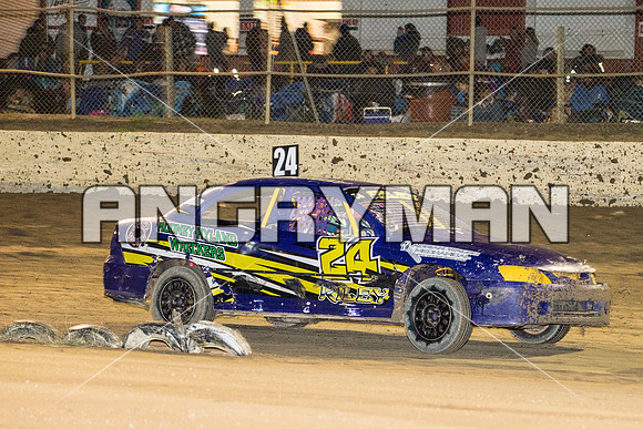 Street Stock 24 T24 - 30 - Latrobe - 9th April 2016-3