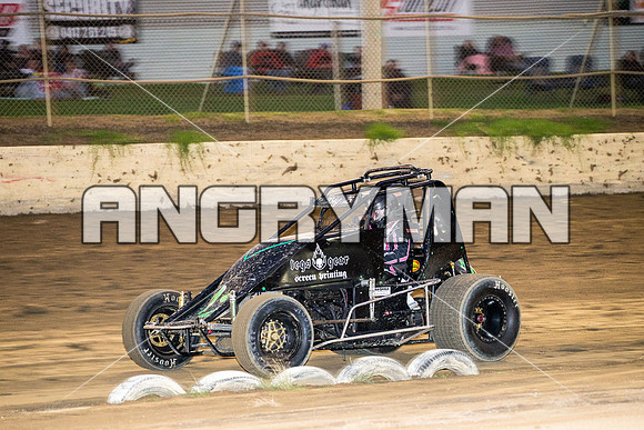 wingless 12 T12 - 26 - Latrobe - 19th March 2016-4