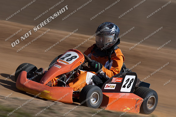 kart 28 - 9 - Latrobe 4th December 2011 - Wyllie Tiles Fireworks-8