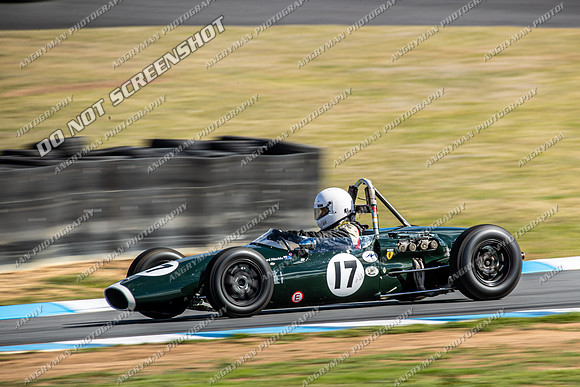 17 - Historic Sports & Racing Cars-13