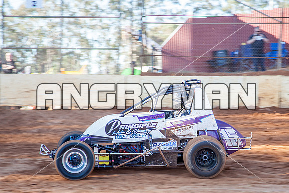 wingless 15 T15 - 12 - Carrick - 26th Dec 2014-4
