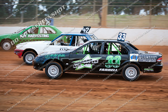 Street Stock 33 T33 - 8 - Carrick Club Night 2nd December 2011