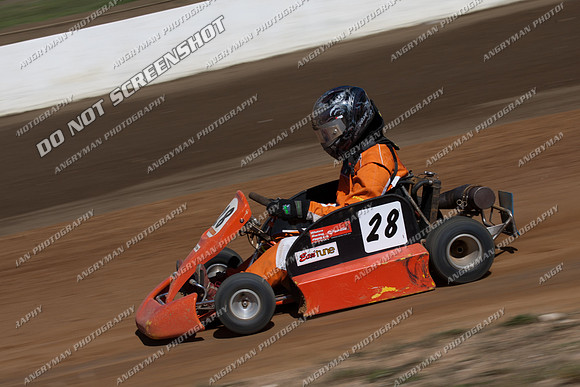 kart 28 - 9 - Latrobe 4th December 2011 - Wyllie Tiles Fireworks-4