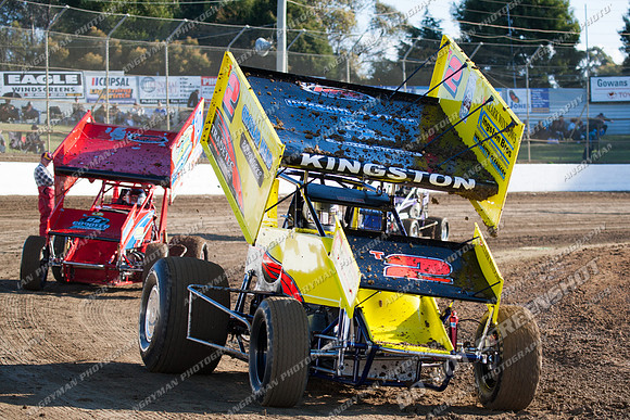 2, kingston, nick, sprintcar, t2, t02 - 4 - Latrobe 22nd Oct 2011-2