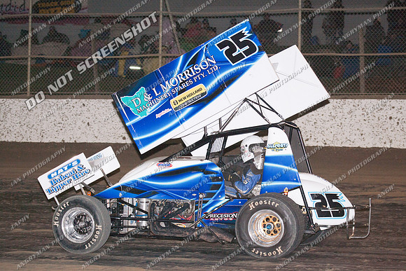 sprintcar 25 t25 anthony frost - 9 - Latrobe 4th December 2011 - Wyllie Tiles Fireworks-11