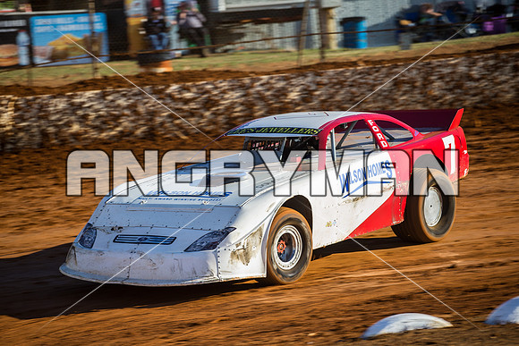 Super Sedan 7 T7 - 27 - Carrick - 26th March 2016