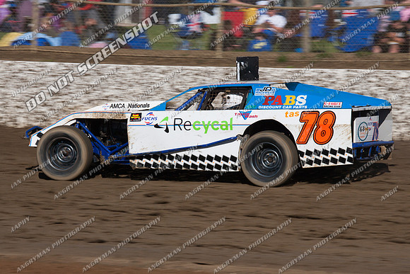 amca 78 t78 - 9 - Latrobe 4th December 2011 - Wyllie Tiles Fireworks-3