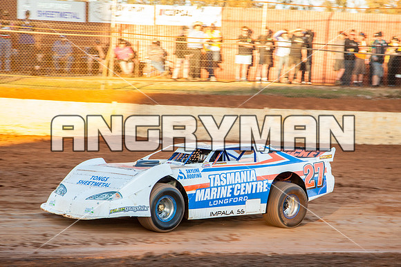 super sedan 27 t27 leon nichols - 12 - Carrick - 26th Dec 2014-2