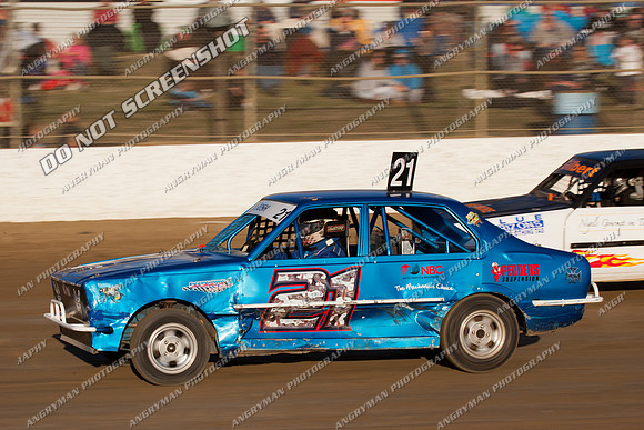 Junior 21 T21 - 9 - Latrobe 4th December 2011 - Wyllie Tiles Fireworks-5