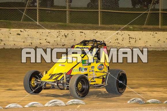 wingless 17 T17 - 26 - Latrobe - 19th March 2016-9