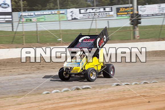 sprintcar 7 t7 tim hutchins - 2 - Latrobe Practice Day - 11th October 2014-9