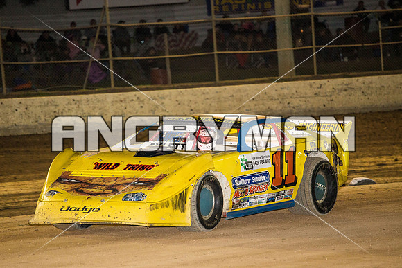 Super Sedan 11 T11 - 30 - Latrobe - 9th April 2016-3