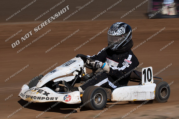 Kart 10 - 9 - Latrobe 4th December 2011 - Wyllie Tiles Fireworks-4