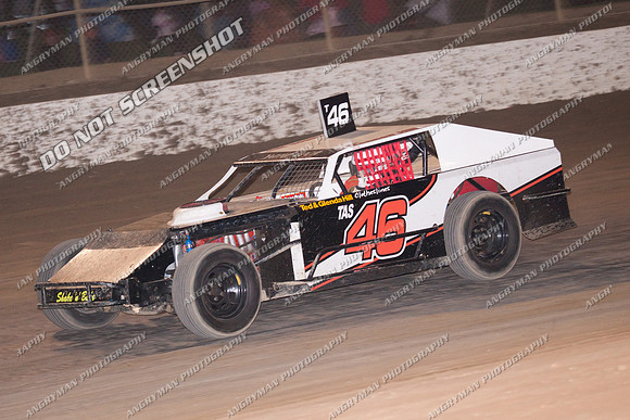 amca 46 t46 - 9 - Latrobe 4th December 2011 - Wyllie Tiles Fireworks-3
