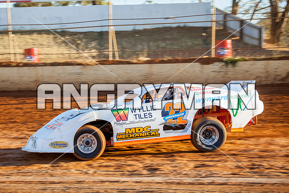 super sedan 22 t22 callum harper - 11 - Carrick Practice Session - 20th December 2014-2