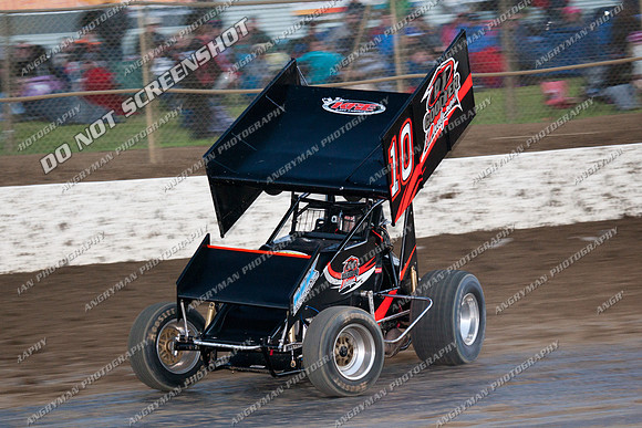 10, sprintcar, t10 - 9 - Latrobe 4th December 2011 - Wyllie Tiles Fireworks-4