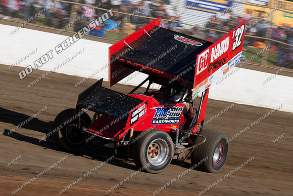 sprintcar 32 t32 nick anderson - 9 - Latrobe 4th December 2011 - Wyllie Tiles Fireworks