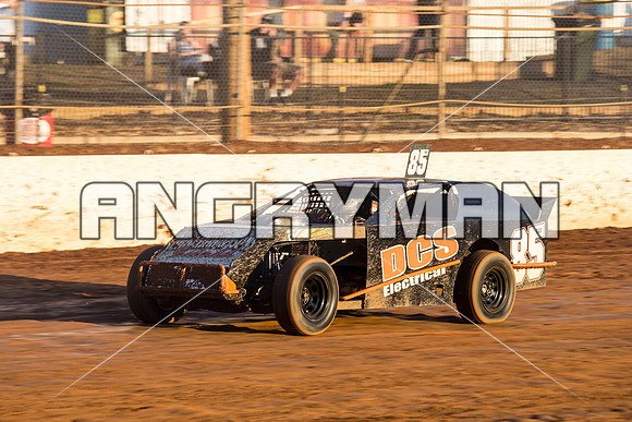 AMCA 85 T85 - 24 - Carrick - 12th March 2016-6