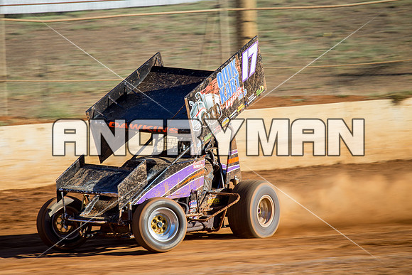 sprintcar 17 t17 jason dawkins - 11 - Carrick Practice Session - 20th December 2014-5