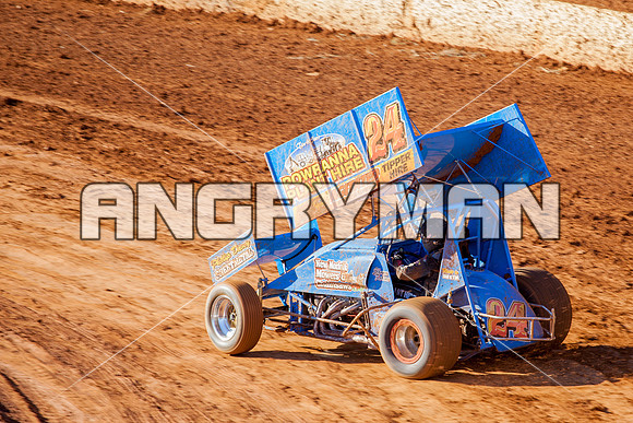 sprintcar 24 t24 brad whitchurch - 11 - Carrick Practice Session - 20th December 2014-5