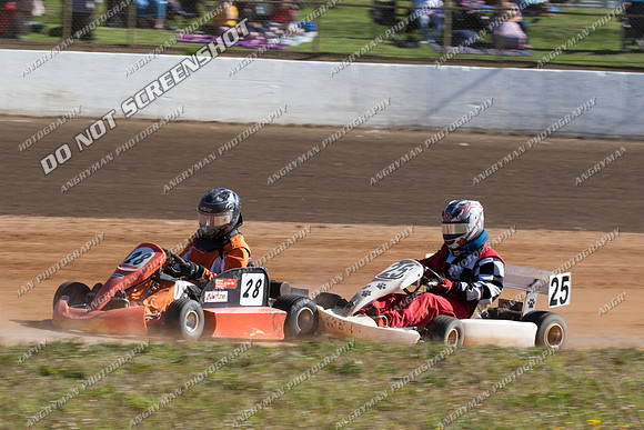 kart 25 - 9 - Latrobe 4th December 2011 - Wyllie Tiles Fireworks-5