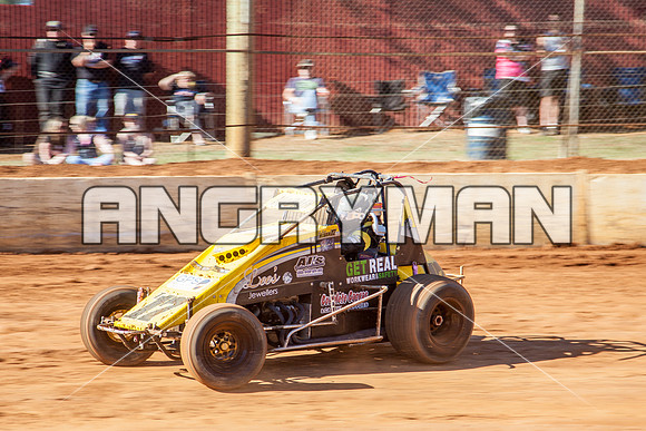wingless 17 T17 - 12 - Carrick - 26th Dec 2014-5