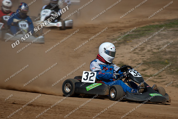 kart 32 - 9 - Latrobe 4th December 2011 - Wyllie Tiles Fireworks
